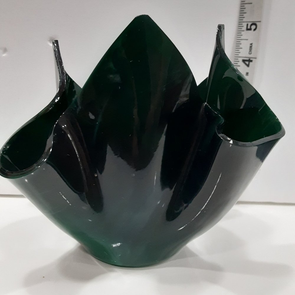 Art glass candle holder